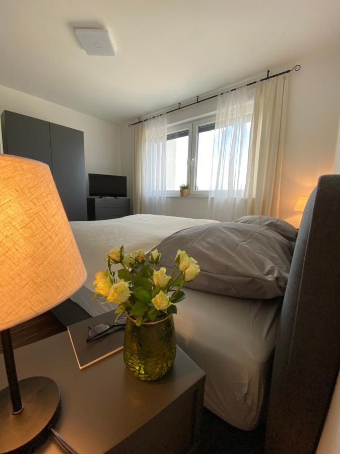 Modernes Apartment Am Hafen Mit Seeblick Großräschen Kültér fotó